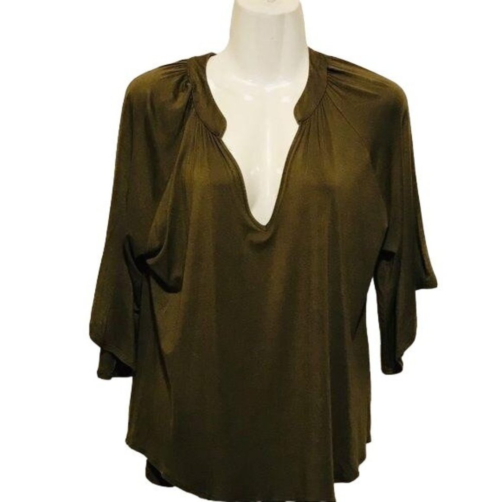 Karlie Olive Green Flutter Sleeve Shirt V Neck Short Sleeve Size Small